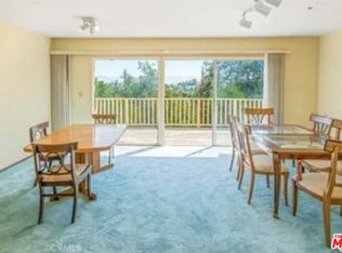 4938 Medina Rd, Woodland Hills, CA 91364