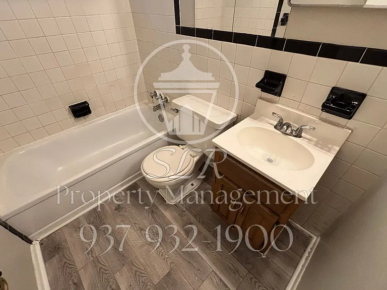 3222 Athens Ave #C — Photo 8