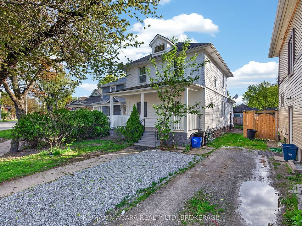 1st image of 173 Lake St