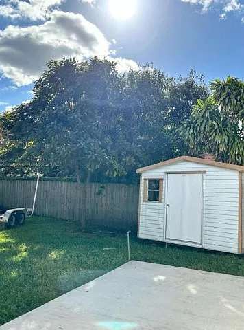 820 NW 132nd Ct — Photo 11