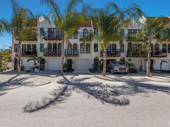530 5th St W #3, Boca Grande, FL 33921