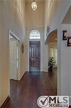 4th image of 10349 Coach House Ln
