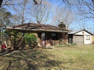 286 Coulter Ln, Gilmer, TX 75645