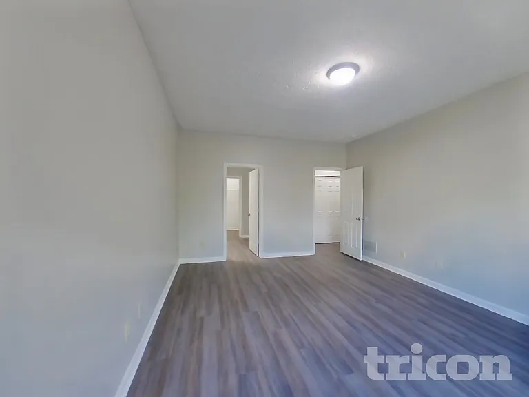 6724 Shanghai Cir — Photo 8