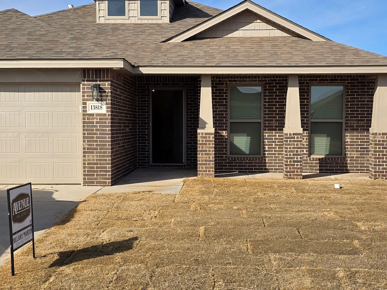3 bed, 1600 sqft, $1,900 — Photo 1