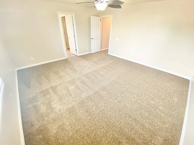 2341 Rue Royale St — Photo 29
