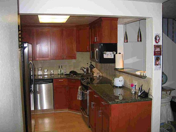 4th image of 549 Giuffrida Ave APT B