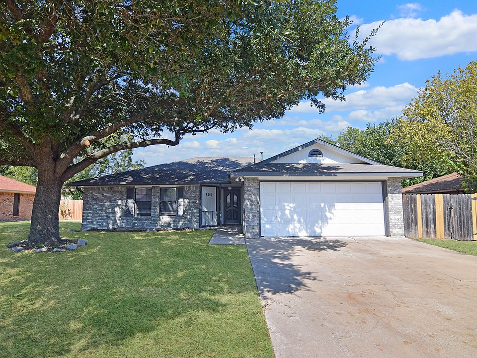 1st image of 105 Nancy Dr