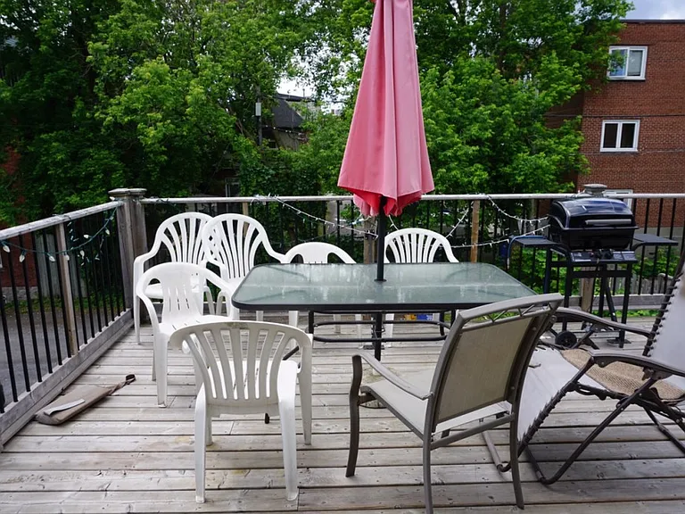 66 Russell Ave #2 — Photo 8