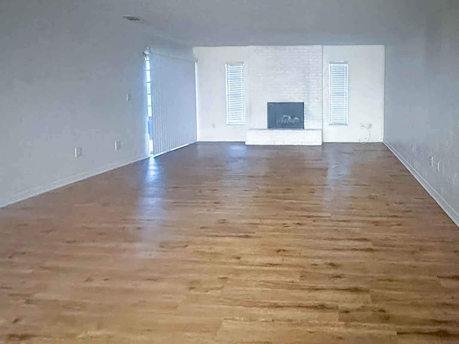 2 bed, 1287 sqft, $1,750 — Photo 2