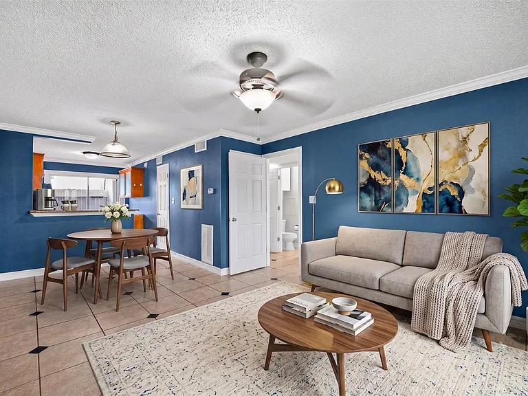 1220 Shadowdale Dr #6 — Photo 5
