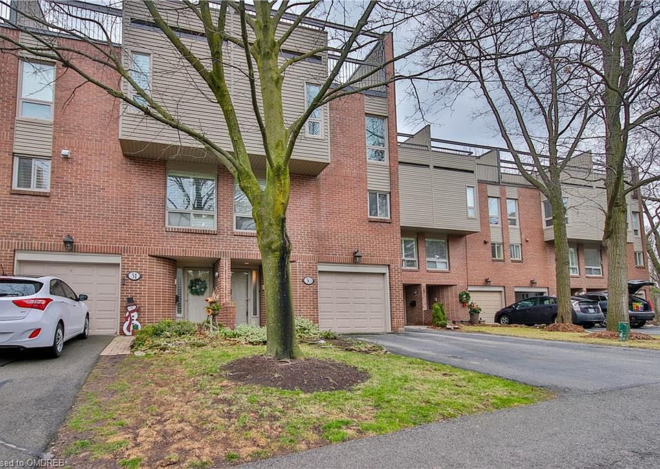 1st image of 1250 Marlborough Ct #30