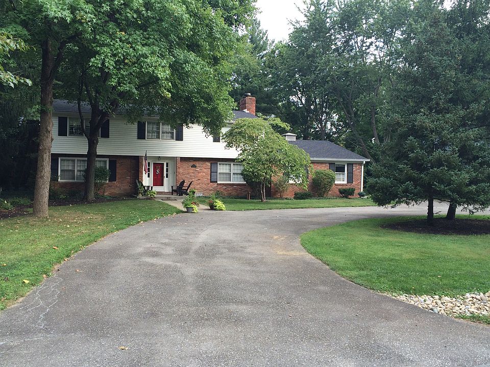 1st image of 2532 Blue Grass Dr