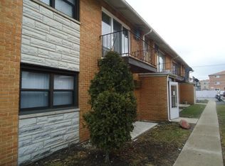 7727 W 87th St APT 1, Bridgeview, IL 60455