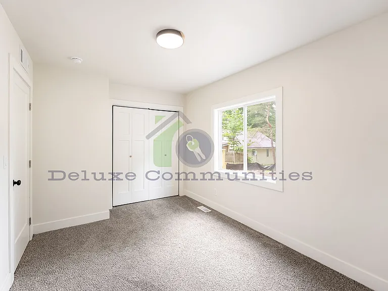 12775 Elton St NE — Photo 13