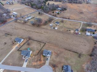 623 Ben Taylor Rd, Fountain Inn, SC 29644