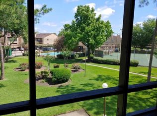 10555 Turtlewood Ct UNIT 105, Houston, TX 77072