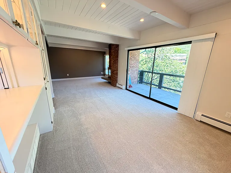 2423 Meadowlark Ln #8 — Photo 6