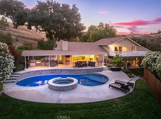 889 W 4th St, Paso Robles, CA 93446