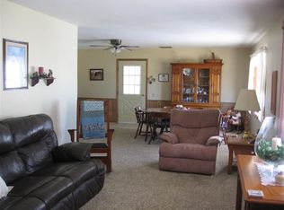 8847 McDaniel Rd, Terre Haute, IN 47802