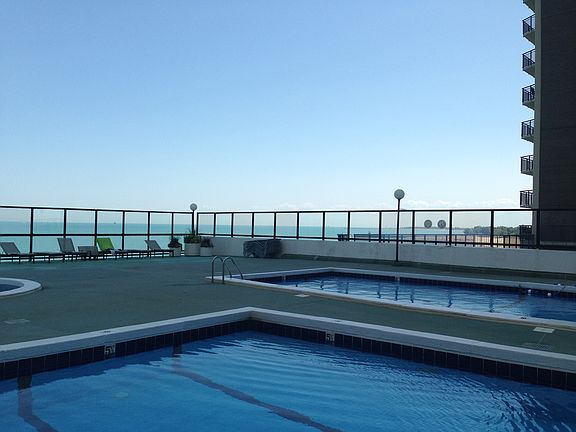 Pool with Lake/Skyline View