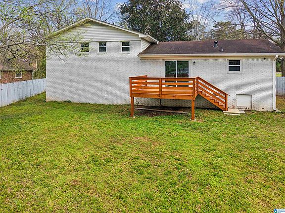 5th image of 1400 Springville Rd