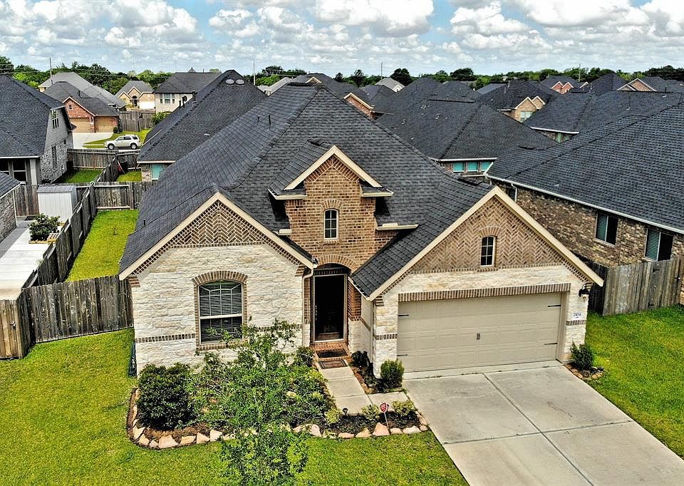 1st image of 2104 Rock Prairie Ct