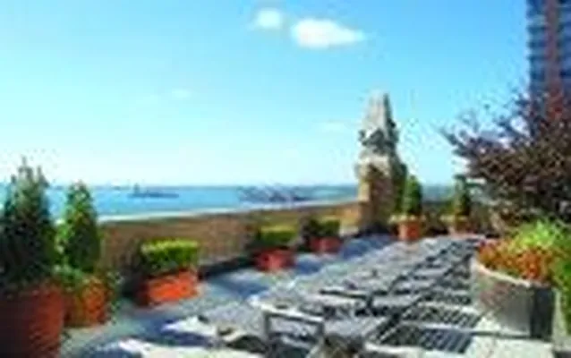 Rented by The Moinian Group | media 34