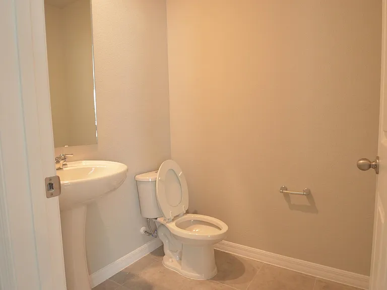 832 Rivers Crossing St — Photo 6
