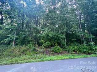 605 Saint Cloud Dr, Statesville, NC 28625