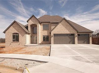 4403 S 86th Pl, Bentonville, AR 72712