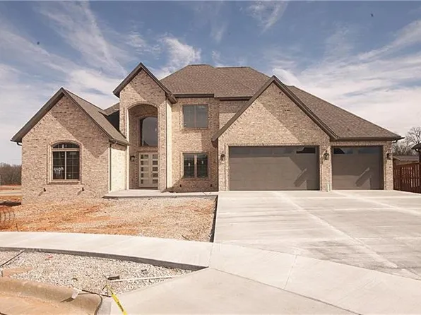 4403 S 86th Pl, Bentonville, AR 72712