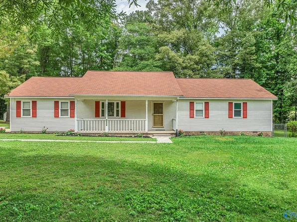 23718 Laura Leigh Ln, Athens, AL 35613
