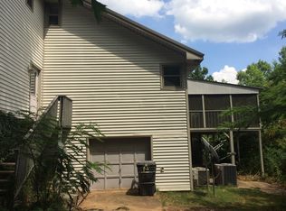 670 Cavender Creek Rd, Carrollton, GA 30116