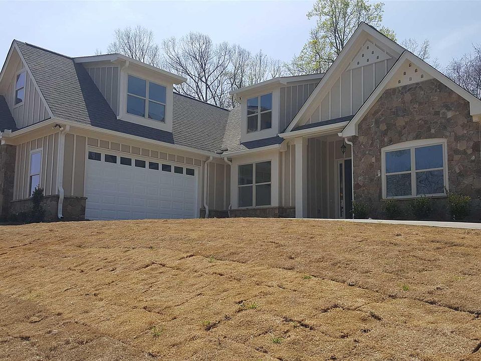 1st image of 927 Belmont Park Dr