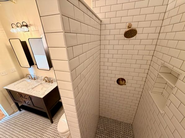 69 S Pleasant St APT 10