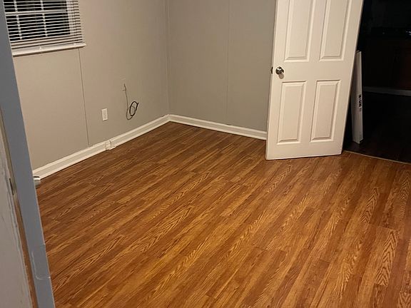 2nd image of 2806 Cannon Ave
