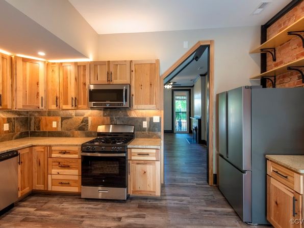 richmond-virginia-445725936 picture