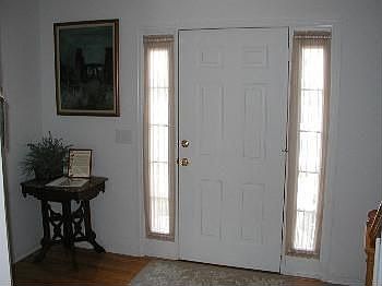 2nd image of 6983 Ashview Ln