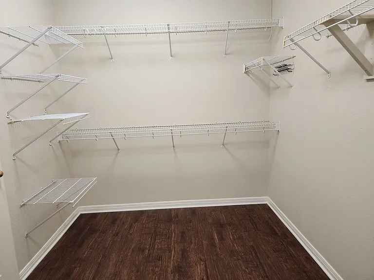 9211 Lily Rise — Photo 20
