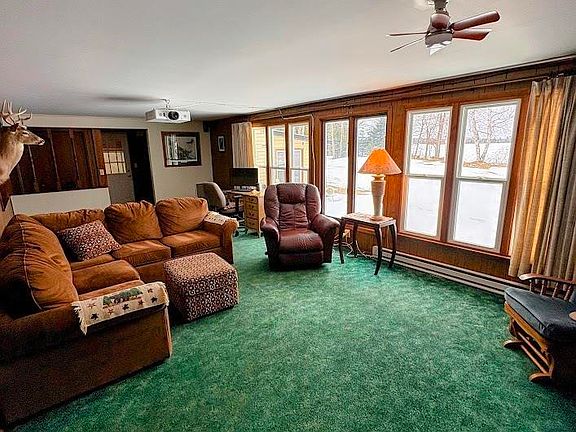 3rd image of 274 N Angeli Rd