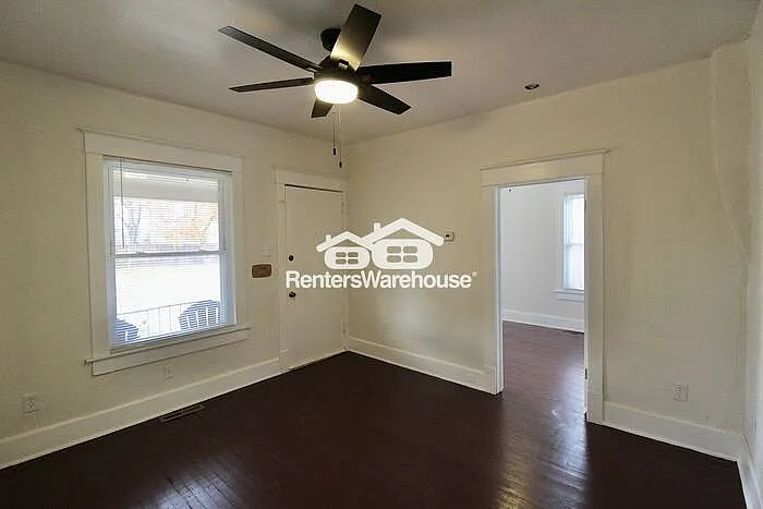 3962 S Cherokee St — Photo 5