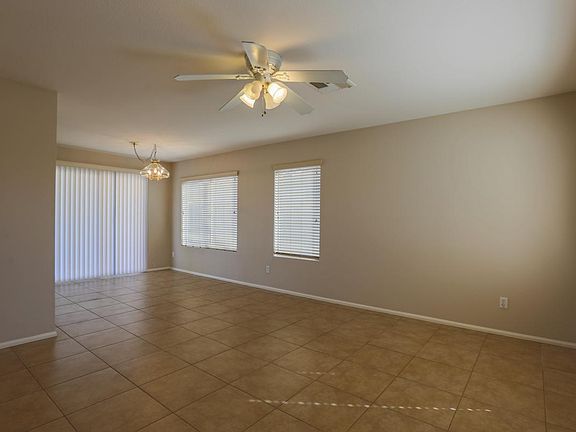 5th image of 5064 E Colby St