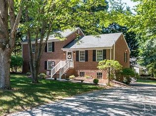 1168 Abbey Pl, Forest, VA 24551