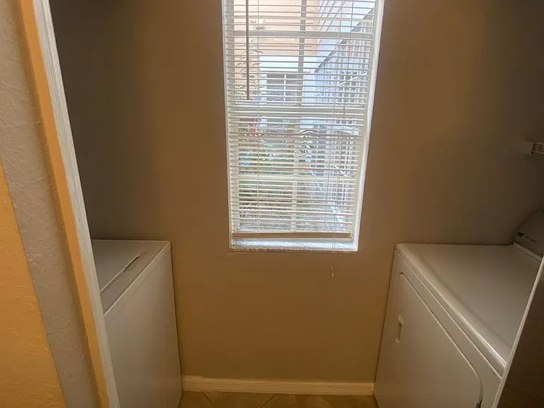 685 Youngstown Pkwy #301 — Photo 12