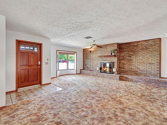 2nd image of 2186 SE Floresta Drive