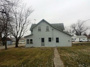 404 2nd St, Bayard, IA 50029