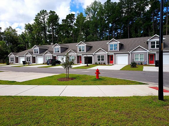 3rd image of 1608 Bellamy Place Dr