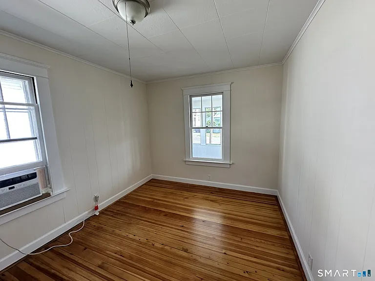 128 Grove Pl — Photo 14