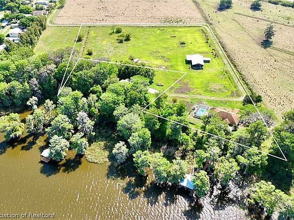 3rd image of 5615 County Road 621